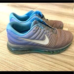 Nike Air Max 2017 - Size US 7